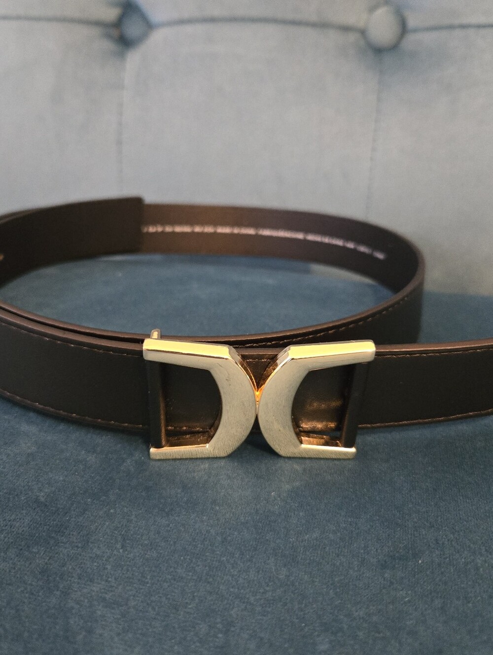 Black Belt gold detail xs